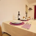 Apartment With Parking Space Jelsa, Hvar - 8713 Jelsa (Hvar)
