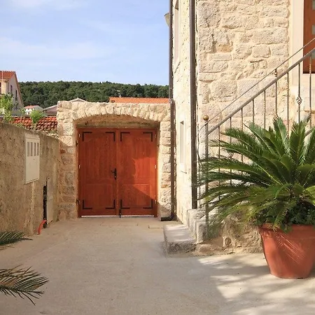 アパート With Parking Space Jelsa, Hvar - 8713
