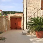شقة With Parking Space Jelsa, Hvar - 8713