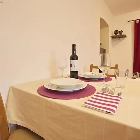 شقة With Parking Space Jelsa, Hvar - 8713 ييلسا