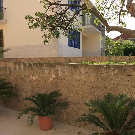 With A Parking Space Jelsa, Hvar - 8713 Apartment